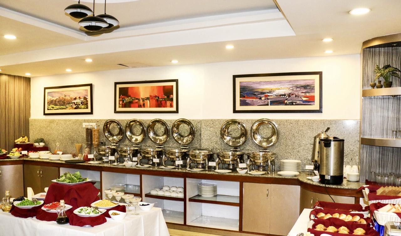 Hotel Arts Katmandu Zewnętrze zdjęcie